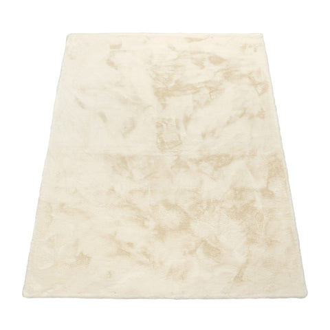 Fluffy Faux Fur Rug – High-Pile Softness – Durable & Easy-Care – Cozy Comfort