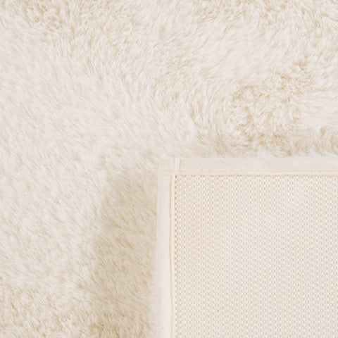 Fluffy Bath Mat – Ultra Soft, Durable, Non-Slip, Silky Fur, Easy Care