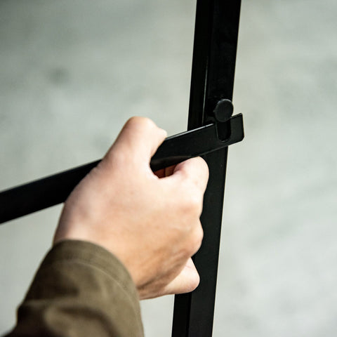 Rootz Werkbok - Oranje, Zwart - Staal - 39,17 cm x 19,68 cm x 30,7 cm