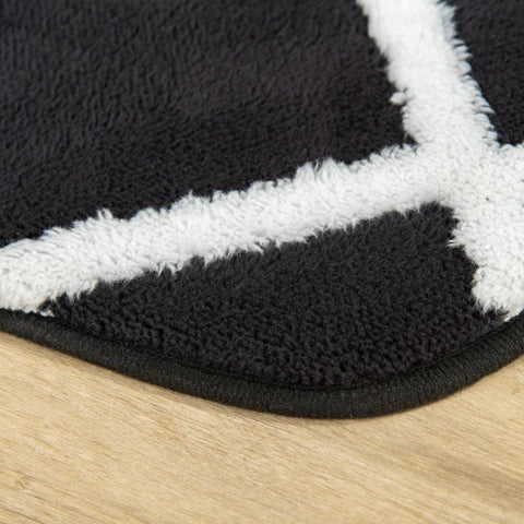 Rootz Diamond Pattern Rug - Carpet - Non-woven Backing - Black + White - 170cm x 120cm x 0.7-0.8cm