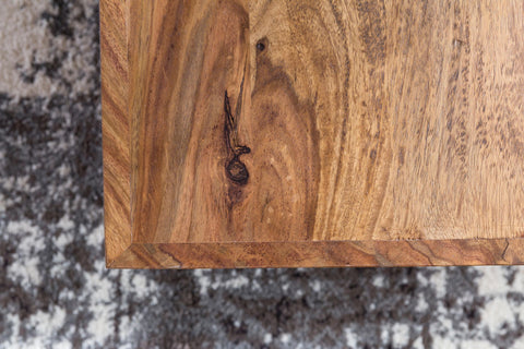 Rootz Couchtisch – Wohnzimmertisch im Landhausstil – Beistelltisch aus Naturprodukt – Massivholz Sheesham – 58 cm