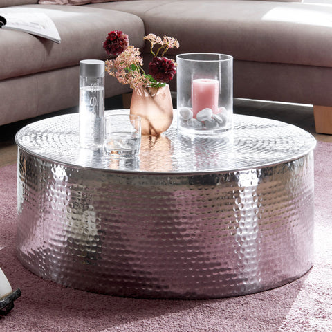 Rootz Beistelltisch – orientalisches rundes Silber – Aluminium – flacher Couchtisch aus gehämmertem Metall – Wohnzimmertisch im modernen Design – kleiner indischer Loungetisch – 75 x 31 x 75 cm 