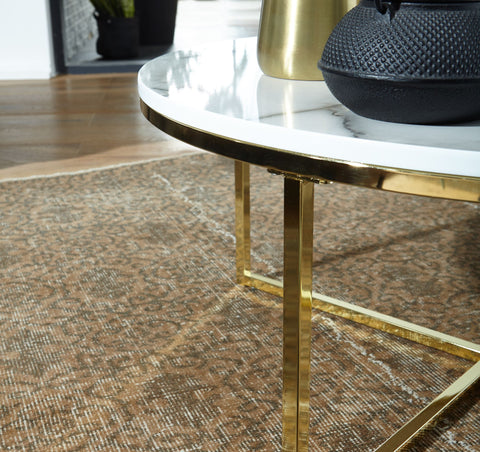 Rootz Couchtisch – Weißer Marmor-Look – Wohnzimmertisch mit Metallgestell – Runder Tisch mit Beistelltisch – 80 x 36 x 80 cm 