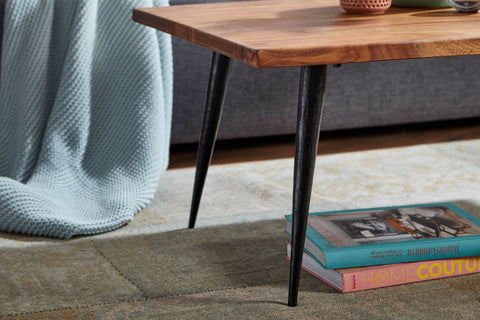 Rootz Couchtisch – Sheesham-Holz mit Baumkante – eckiger Metallrahmen – großer moderner Wohnzimmertisch – 110 x 60 x 40 cm 