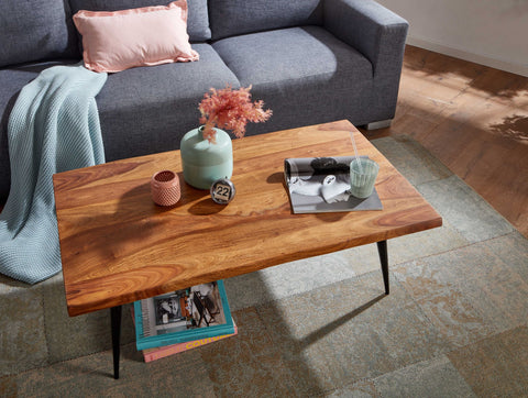 Rootz Couchtisch – Sheesham-Holz mit Baumkante – eckiger Metallrahmen – großer moderner Wohnzimmertisch – 110 x 60 x 40 cm 
