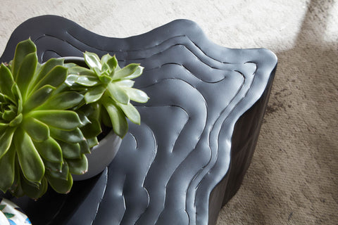 Rootz Tree Trunk Coffee Table - Modern Design - Large Living Room Table - Black Metal - 80x45x35 cm