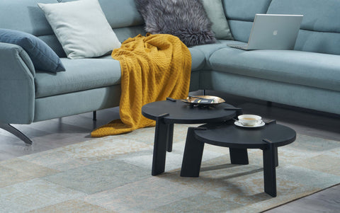 Rootz Design Couchtisch 2er Set Mango Massivholz Wohnzimmertisch schwarz – Satztische Holztisch runder Beistelltisch – Tischset 2-teiliger Couchtisch Holz