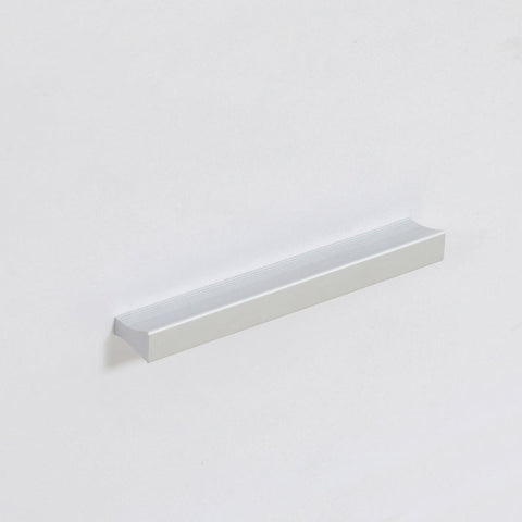 Rootz Couchtisch – 1 Schublade, 1 Schrank – 3 Regale – Weiß + Silber – 100 cm x 50 cm x 42 cm