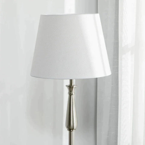 Rootz Stehlampe – Nachttischlampe – 3-teiliges Vintage-Design-Lampenset – 2 Tischlampen – 1 Stehlampe – Silber/Weiß – 35,5 cm x 35,5 cm x 146 cm