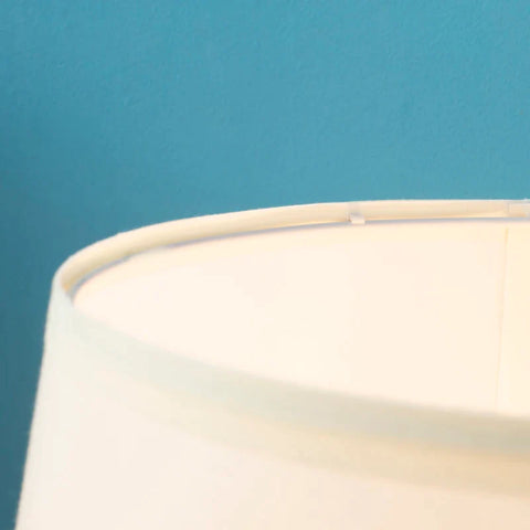 Rootz Nachttischlampe – Tischlampe – Wohnzimmer – Schlafzimmer – Arbeitszimmerlampe – Beige + Braun – 21 cm x 18 cm x 46 cm