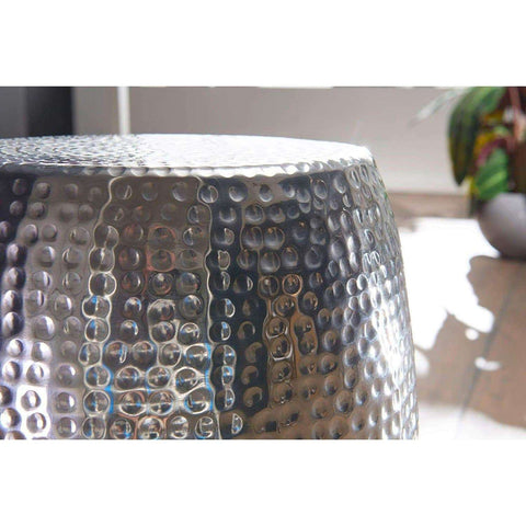 Rootz Beistelltisch – Aluminium-Couchtisch in Silber – 30 x 30 x 49,5 cm