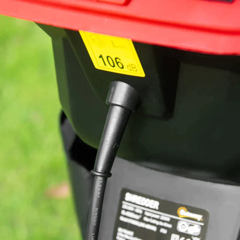 Rootz Electric Garden Shredder - Garden Waste Bag - 2500 Watt Branch Thickness - Portable - Plastic - Steel - Red/Black - 40 x 34 x 89 cm