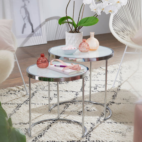 Rundes Beistelltisch-Set von Rootz – Weiß-Silber – Glasplatte – Wohnzimmer-Satztisch – Milchglas-Couchtisch – 50–42 cm 