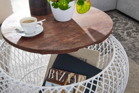 Rootz Coffee Table with Storage Space - Design Living Room Table, Modern Wicker Table - Sofa Table with Wire Basket - White Round - Mango Solid Wood-Metal - 60x60x45cm
