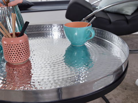 Rootz Coffee Table - Silver & Black Aluminum - Removable Round Tray - Modern Design - Hammered Metal - 62x62x36 cm