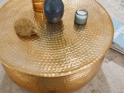 Rootz Coffee Table - Gold Aluminum - Oriental Round Side Table - Flat Hammered Metal Coffee Table - Modern Design Living Room Table - Small Indian Lounge Stub Table - 60x30.5x60cm
