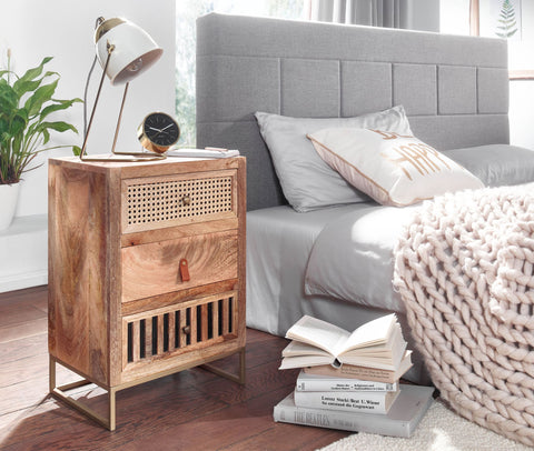 Rootz Nachttisch – Metallrahmen – Design mit 3 Schubladen – Stauraum – Nachttisch – Mangoholz – 40 x 60 x 30 cm