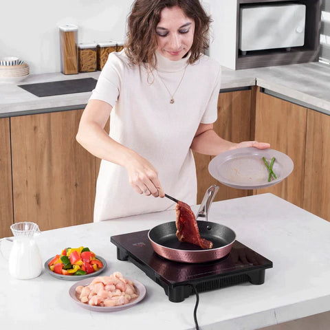 Rootz Induction Cooker - Induction Cooker With 8 Temperature Levels - Automatic Switch-off - Black